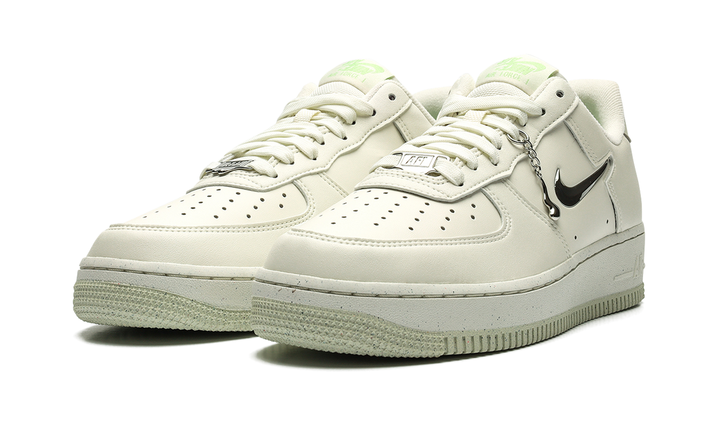 Air Force 1 '07 Next Nature SE WMNS Liquid Metal