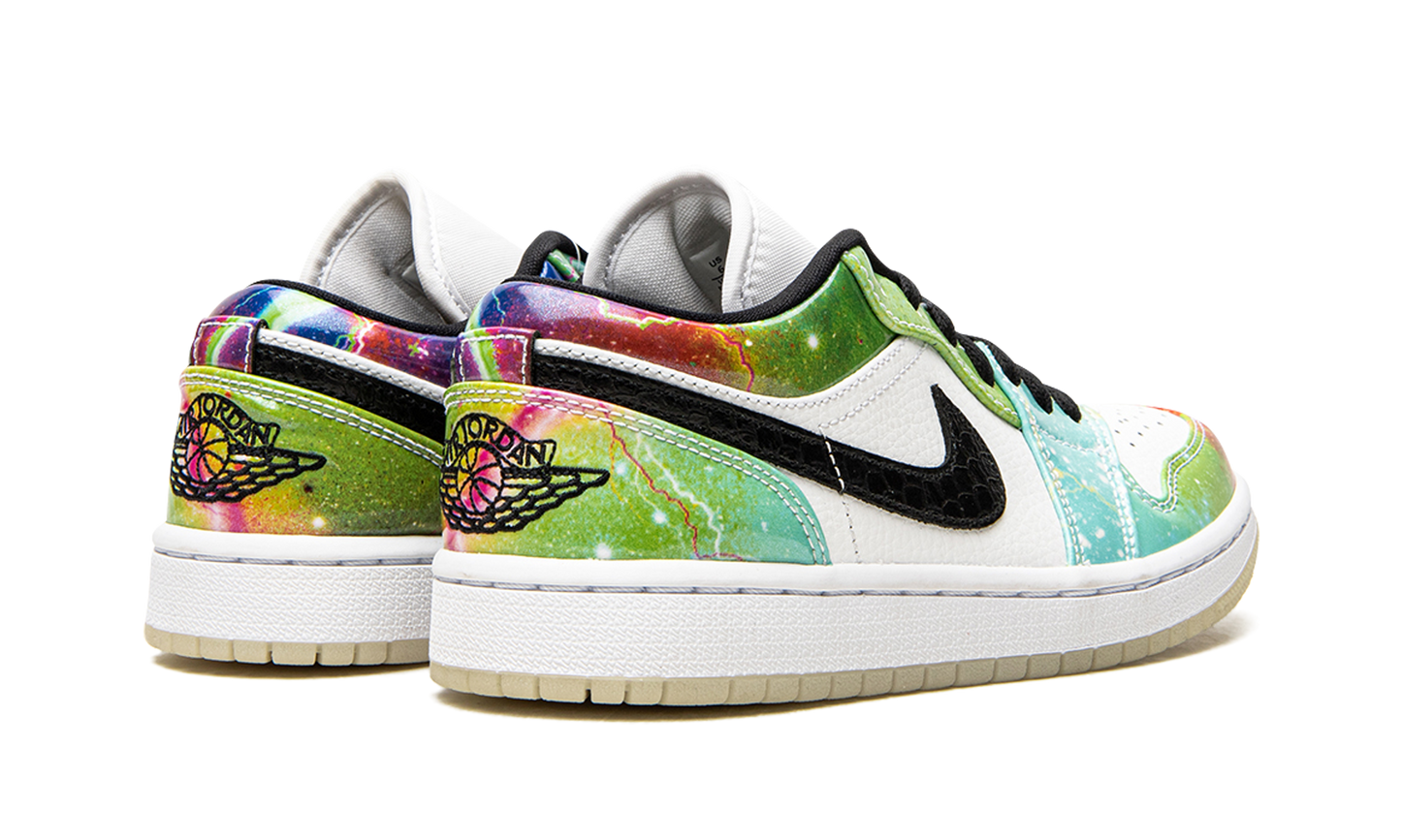 Air Jordan 1 Low WMNS Galaxy