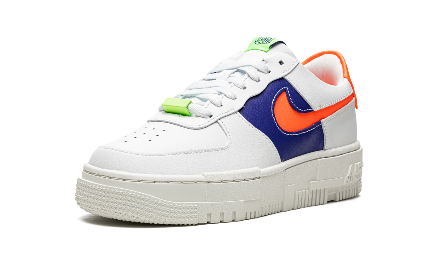 AIR FORCE 1 LO PIXEL MNS WMNS White Concord Crimson