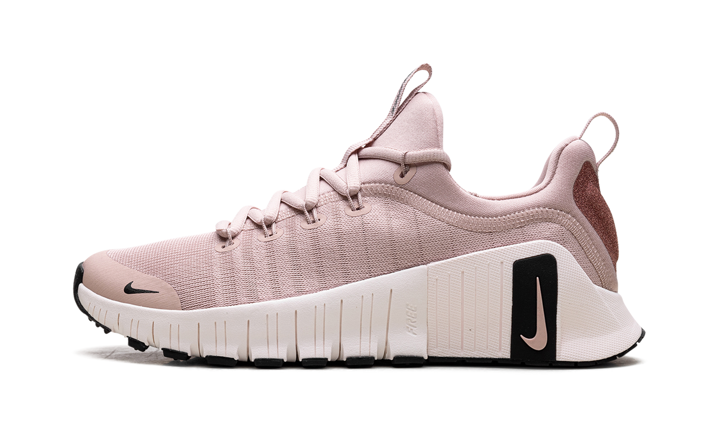 Free Metcon 6 PRM WMNS Pink Oxford / Light Soft Pink / Black