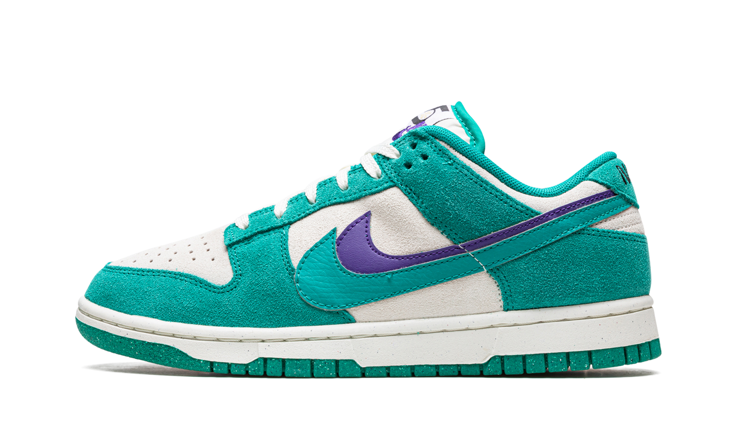 DUNK LO MNS WMNS 85