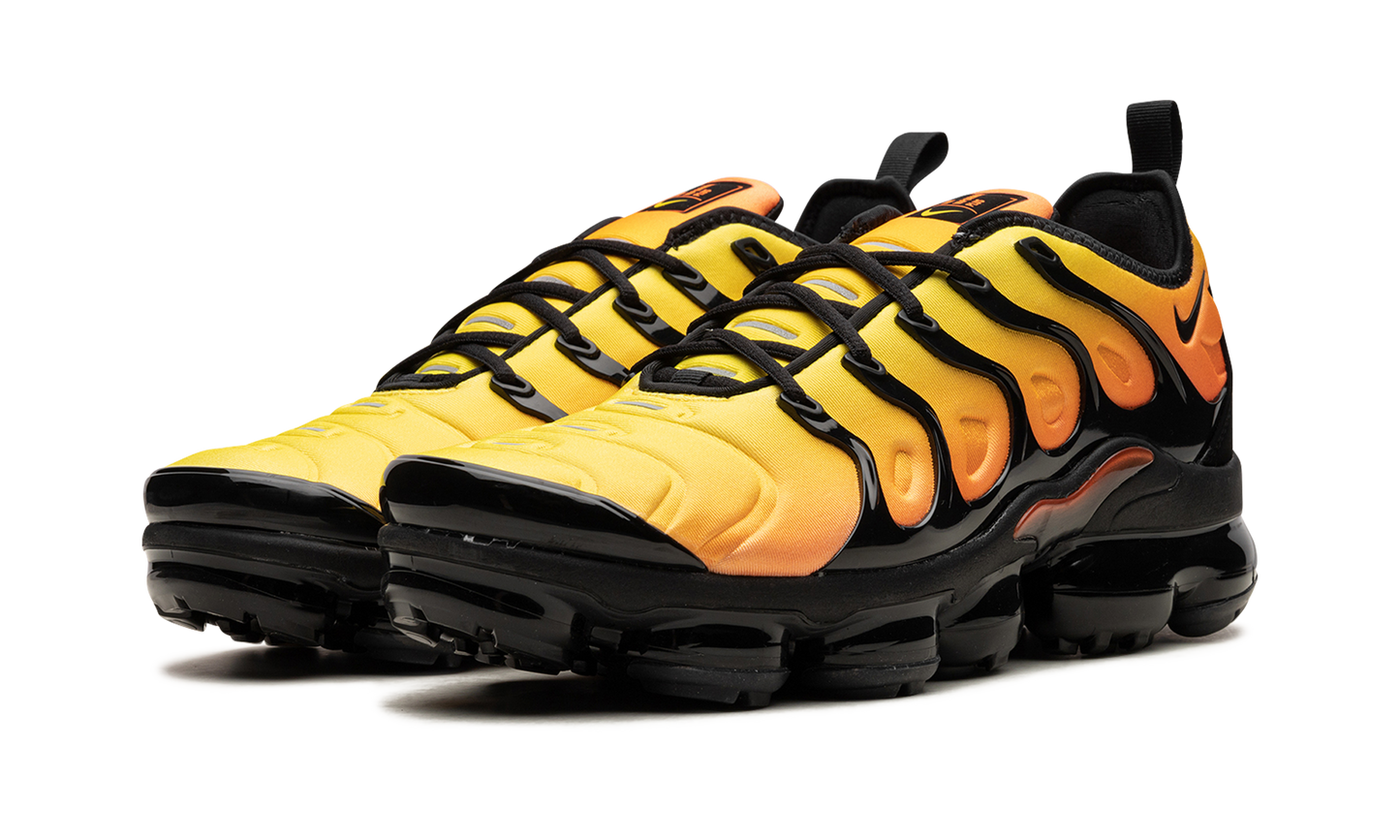 Air Vapormax Plus Sunset