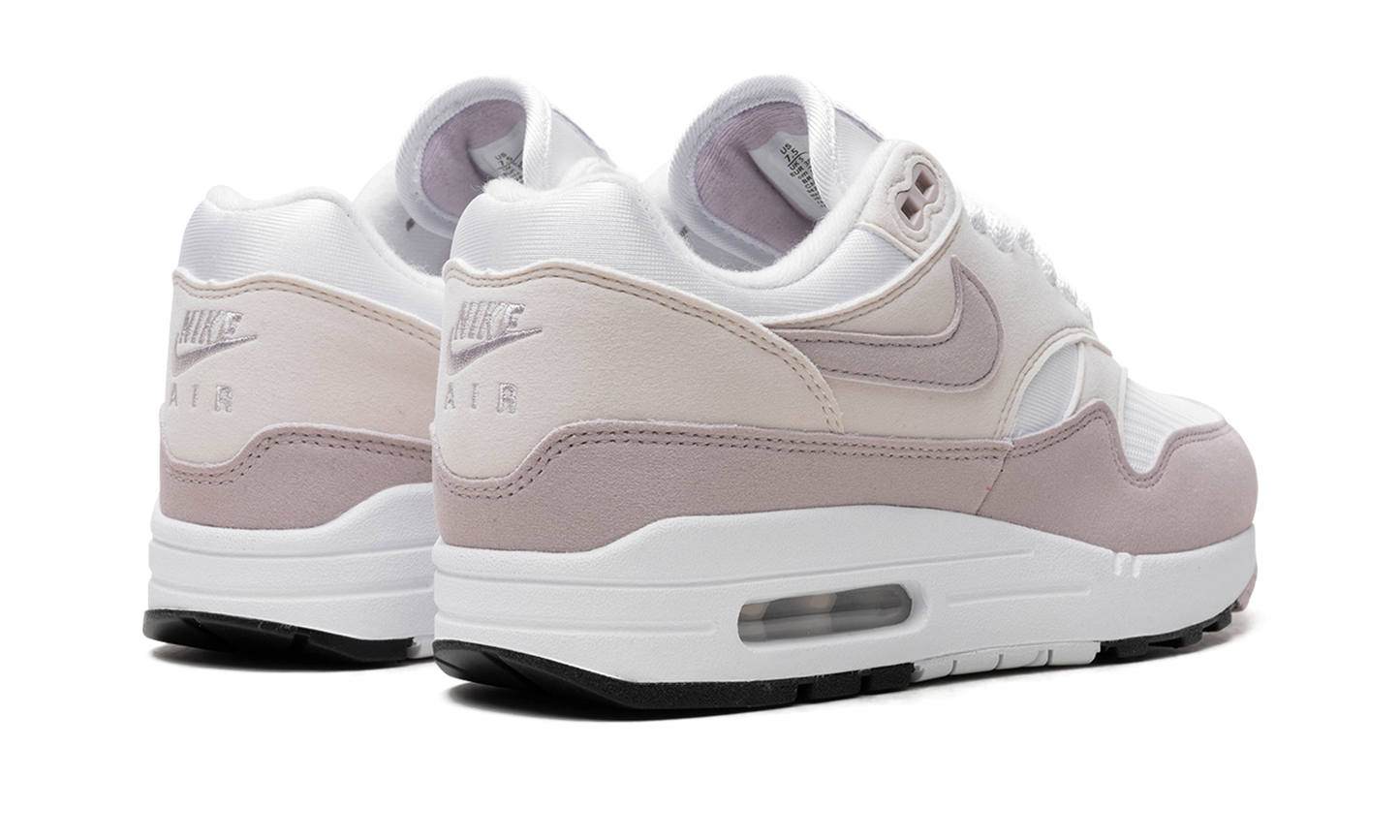 Wmns Air Max 1 Platinum Violet