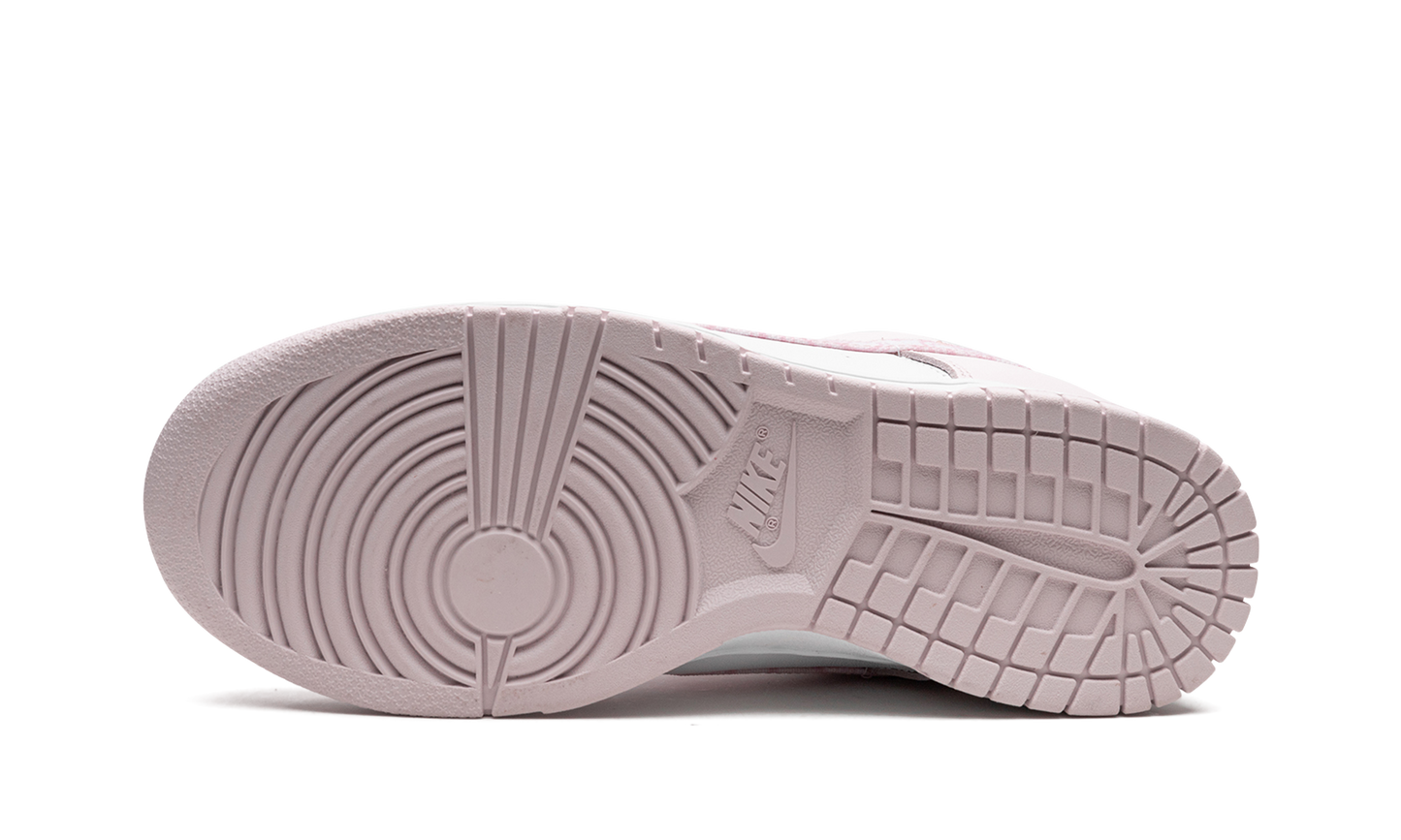 DUNK LO MNS WMNS Pink Paisley