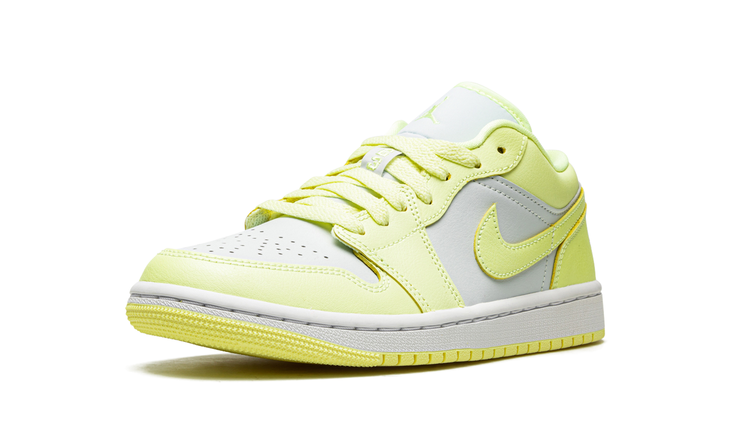 AIR JORDAN 1 LO WMNS Lemonade