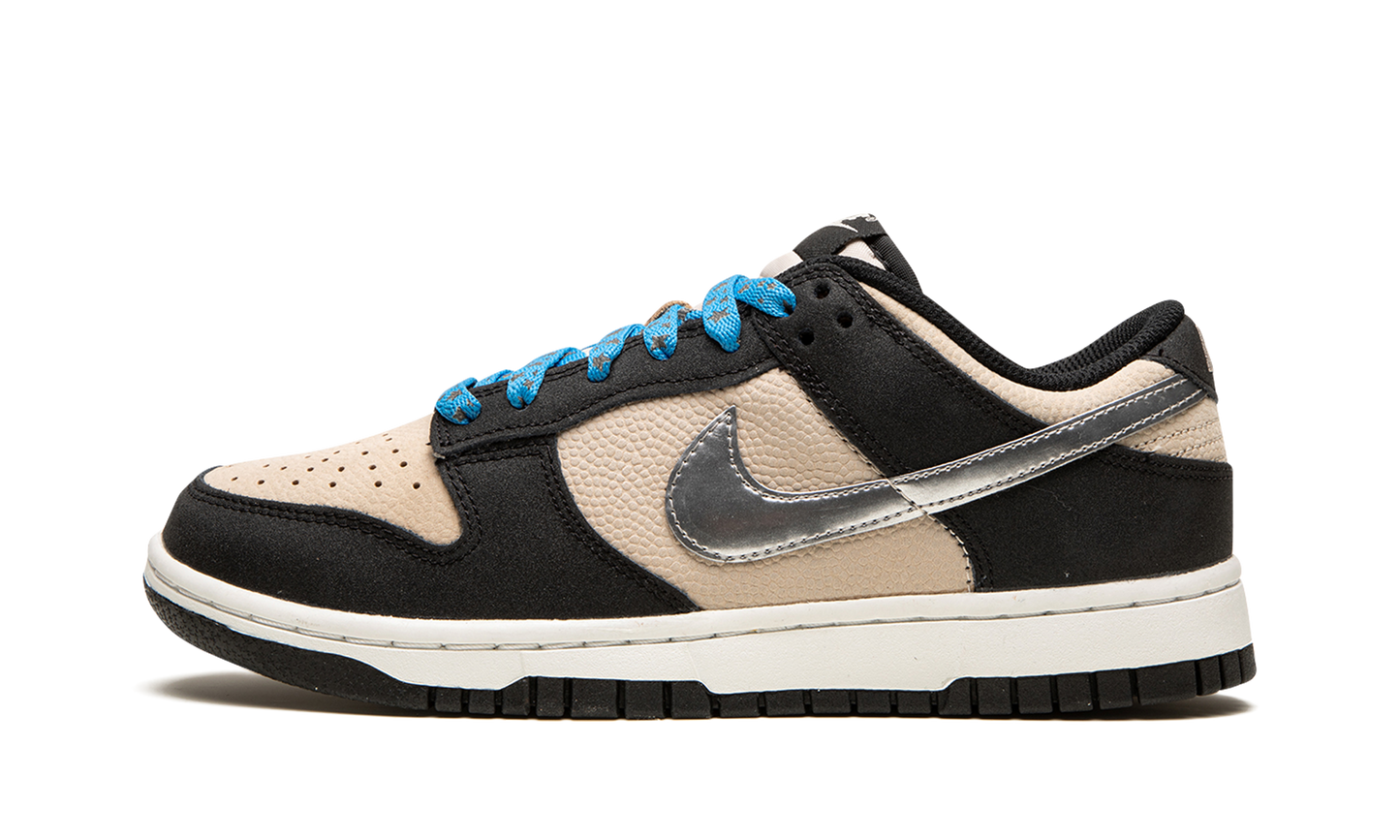 DUNK LO MNS WMNS Starry Laces