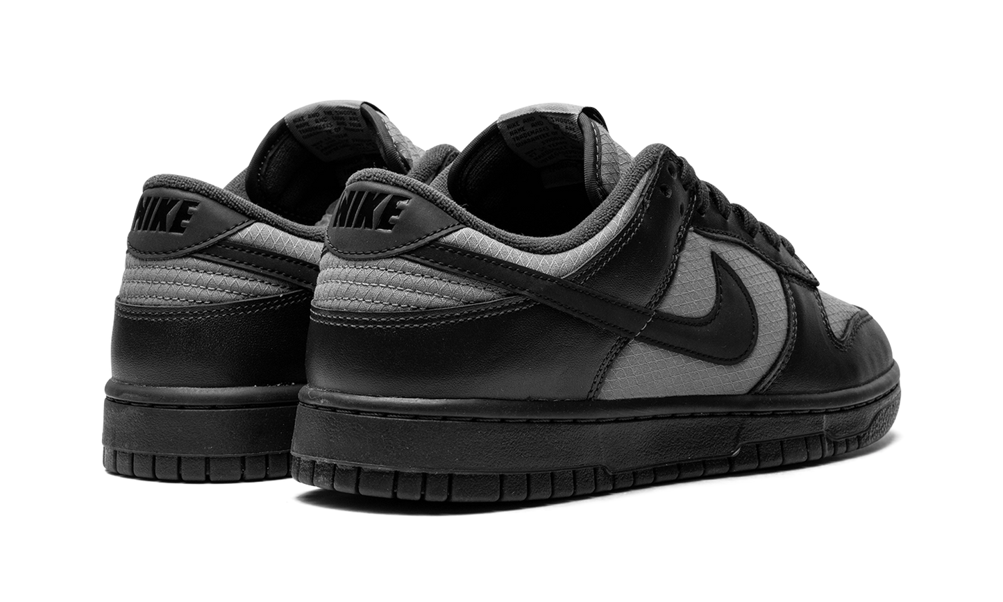 Dunk Low Retro SE Off Noir Smoke Grey