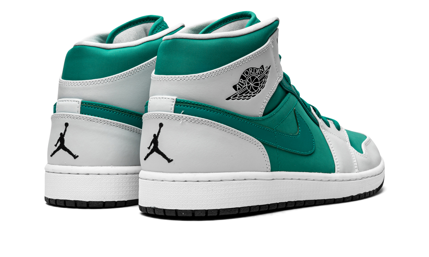Air Jordan 1 Mid Lush Teal