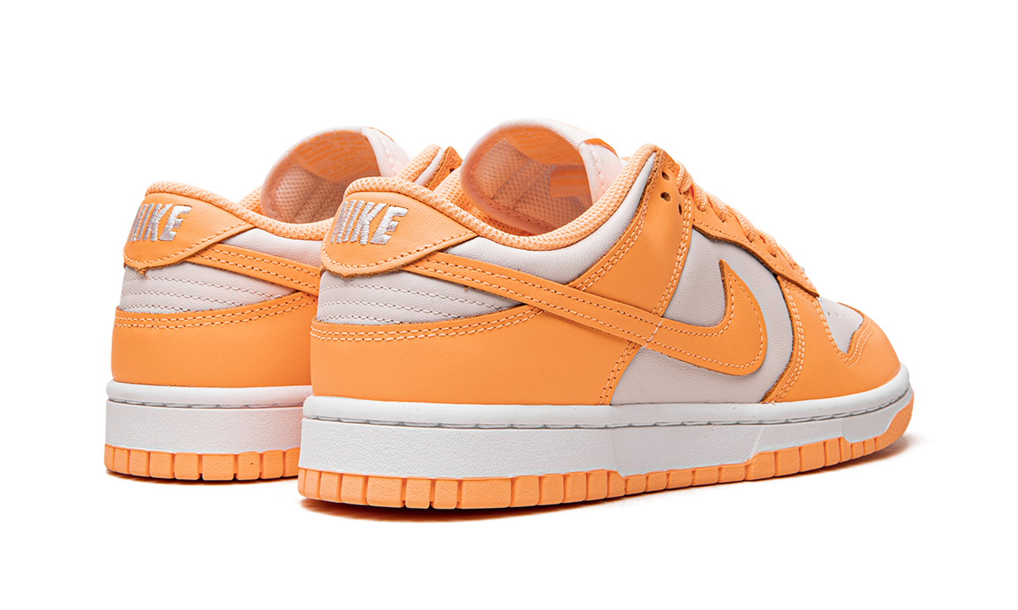DUNK LO MNS WMNS  Peach Cream