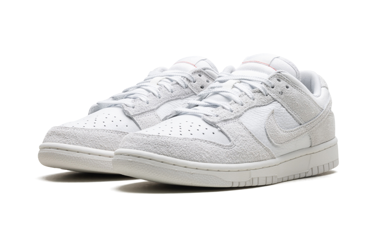 Dunk Low WMNS  Summit White Photon Dust