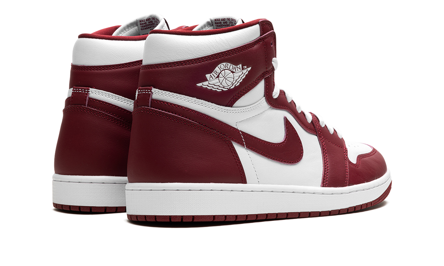 Air Jordan 1 Retro High OG  Team Red