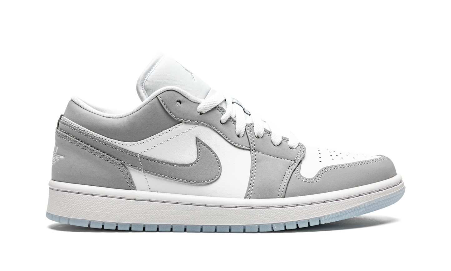 AIR JORDAN 1 LOW WMNS  White / Wolf Grey
