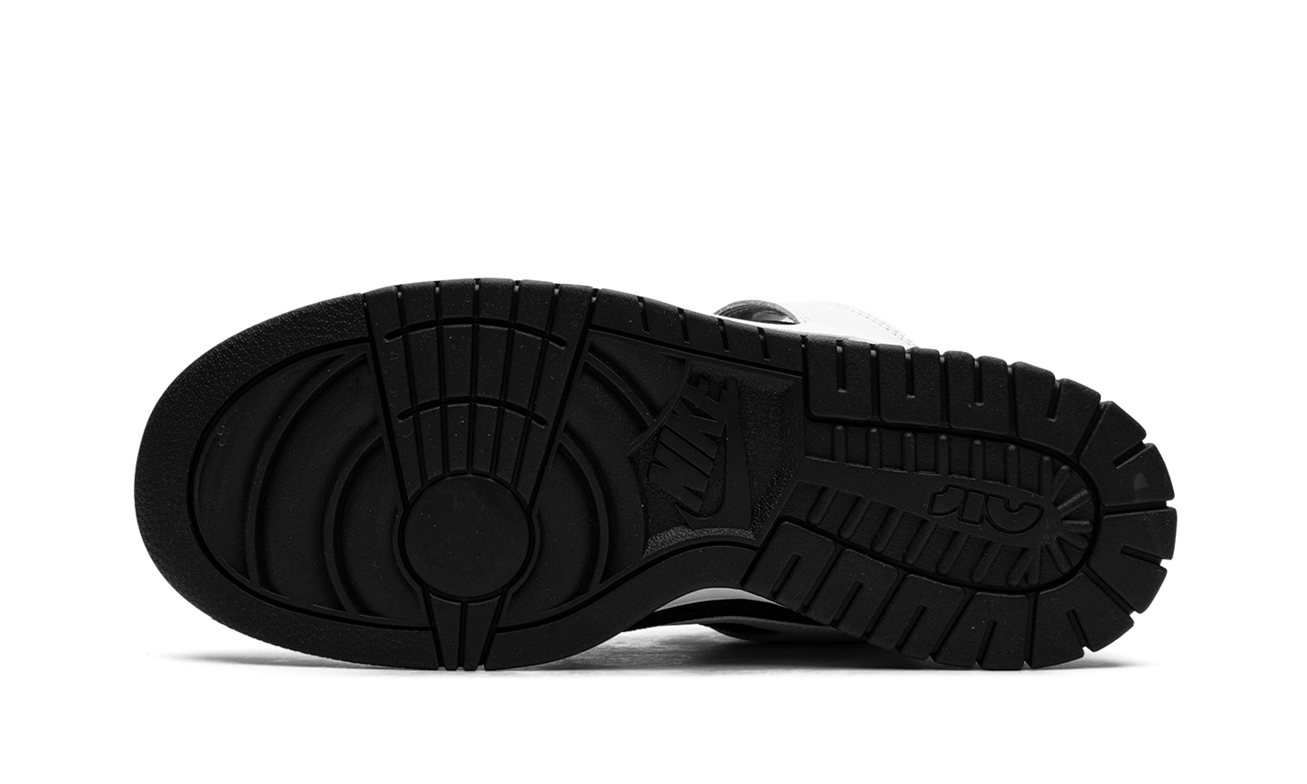Nike Dunk Low Remastered  Reverse Panda