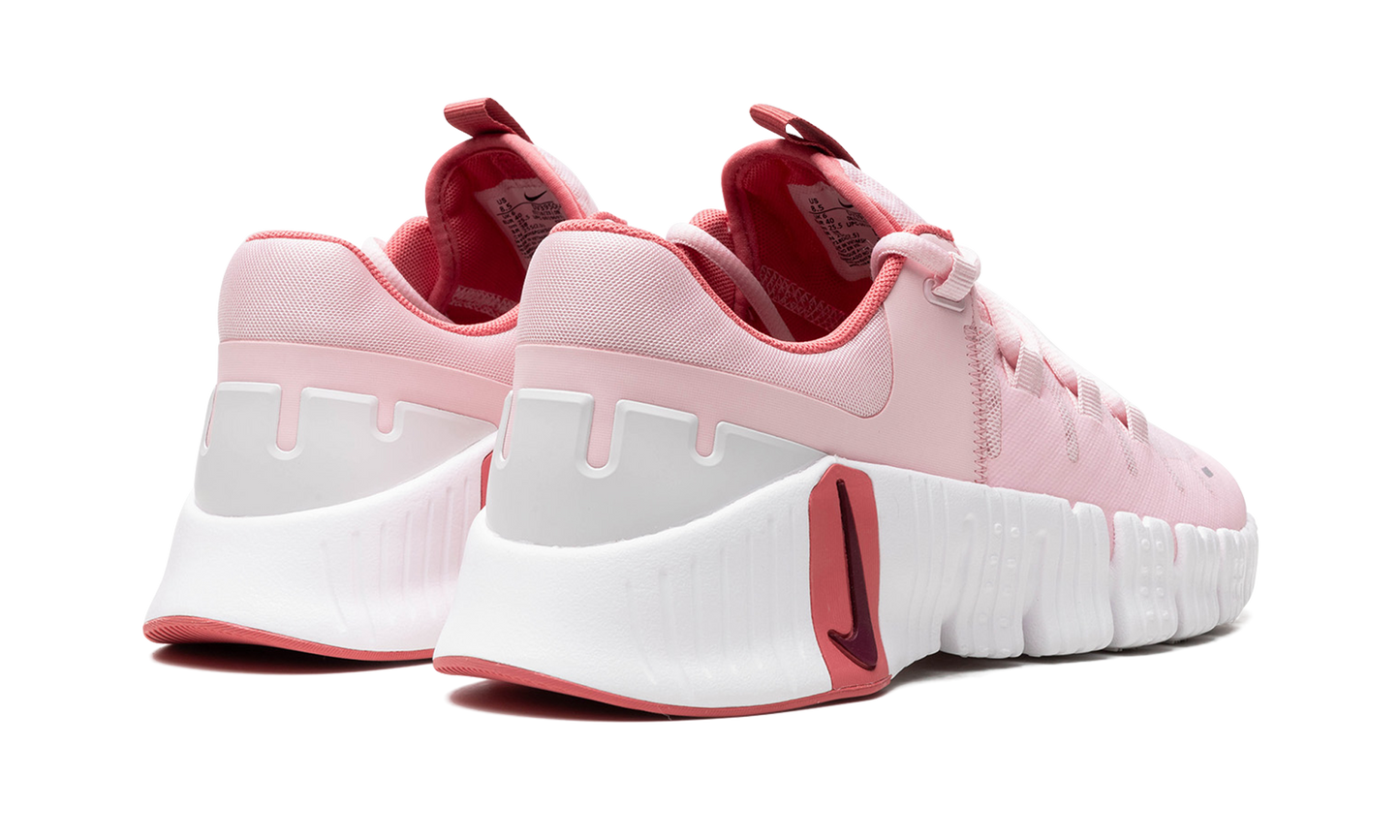 Free Metcon 5 WMNS  Pink Foam