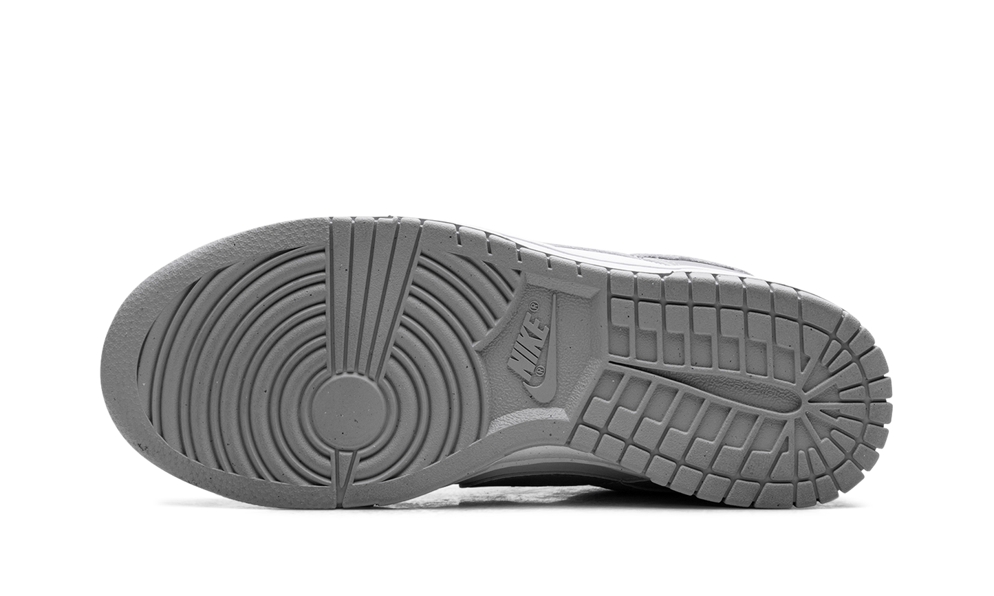 Dunk Low Next Nature WMNS  Light Smoke Grey
