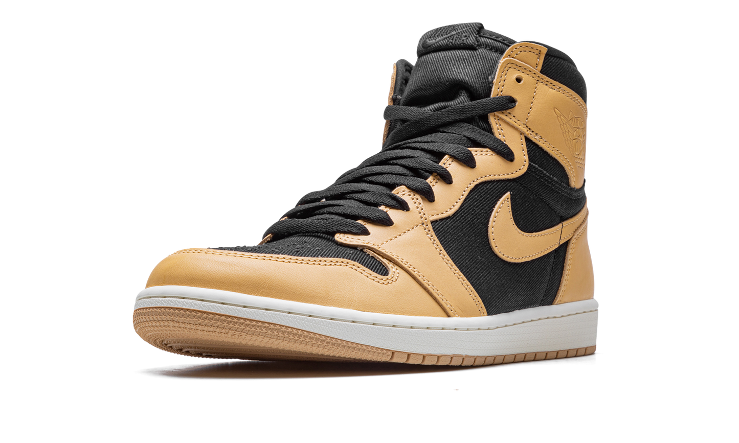 Air Jordan 1  Heirloom