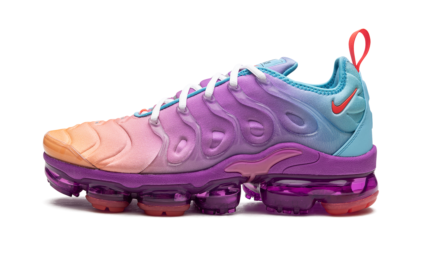AIR VAPORMAX PLUS WMNS  Multigradient