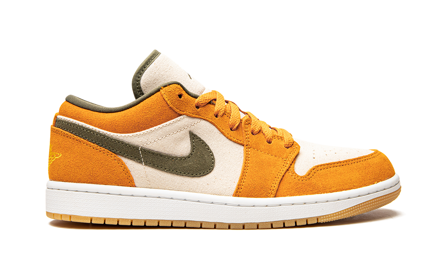Air Jordan 1 Low SE  Light Curry