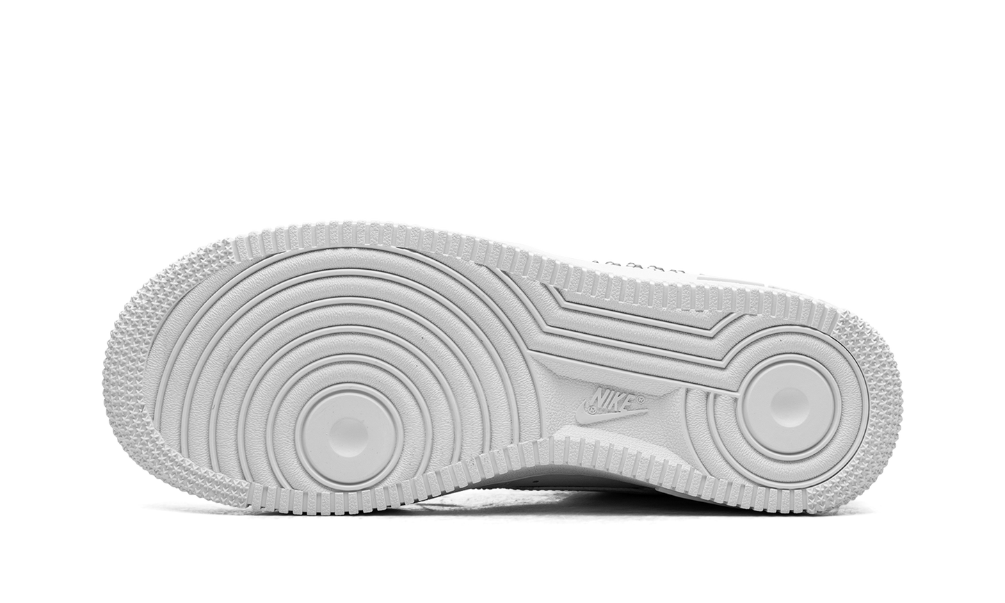 AIR FORCE 1 LO WMNS  White / Metallic Silver