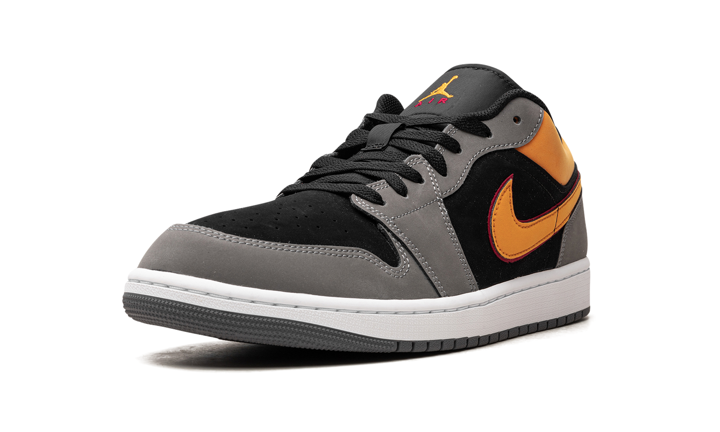 Air Jordan 1 Low  Vivid Orange