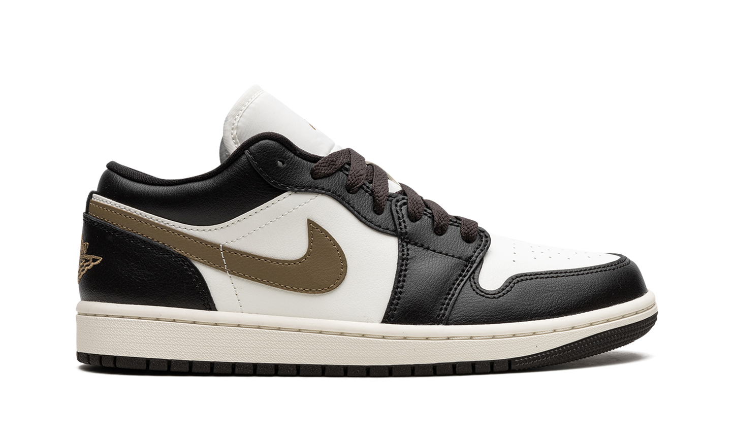 Air Jordan 1 Low WMNS  Shadow Brown