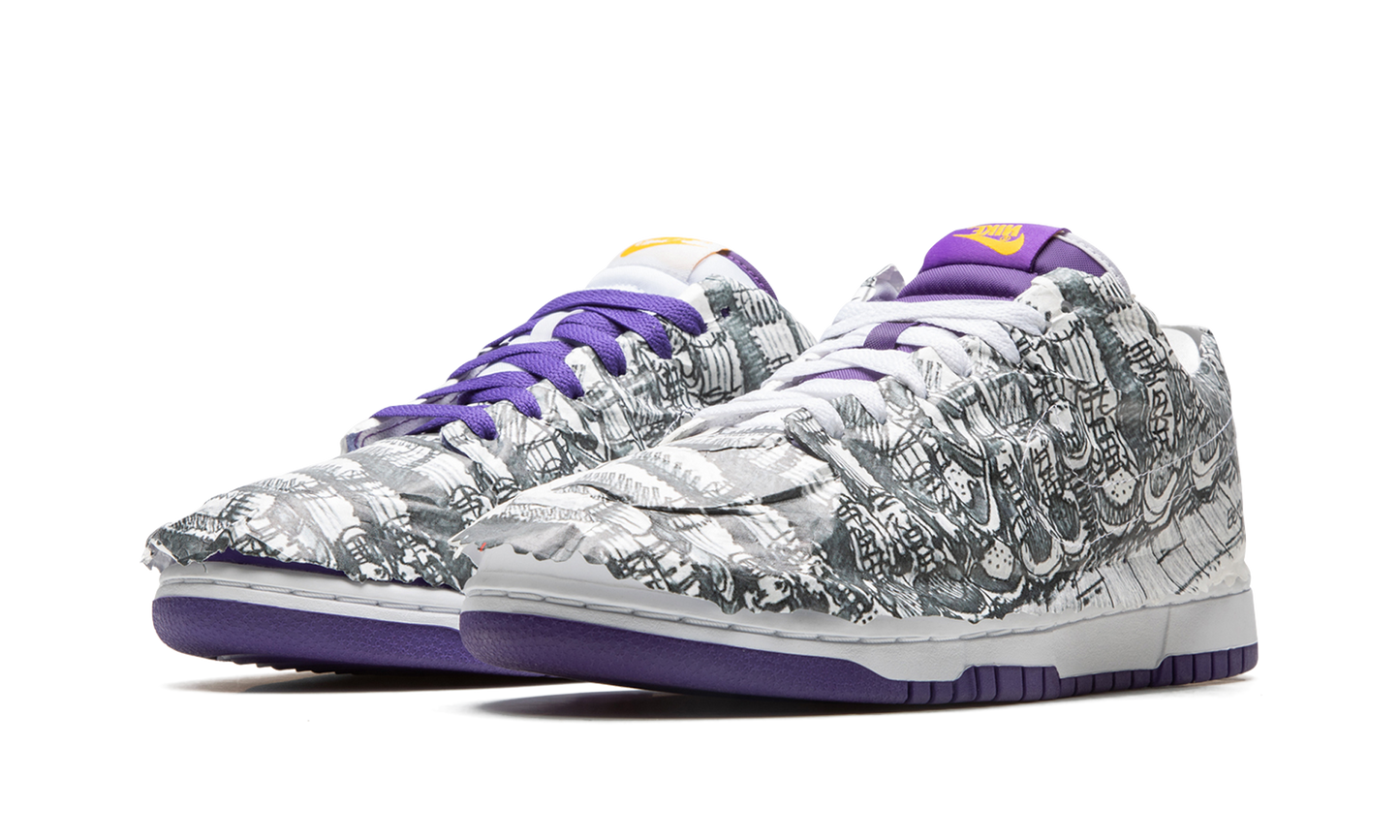 DUNK LOW WMNS  flip the school