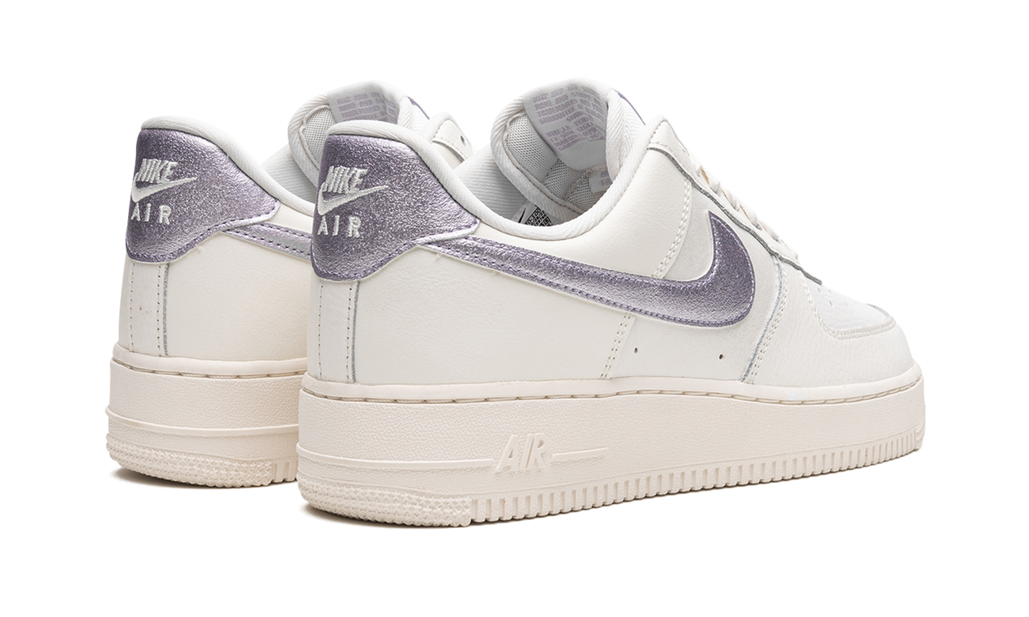 AIR FORCE 1 MNS WMNS  Metallic Purple