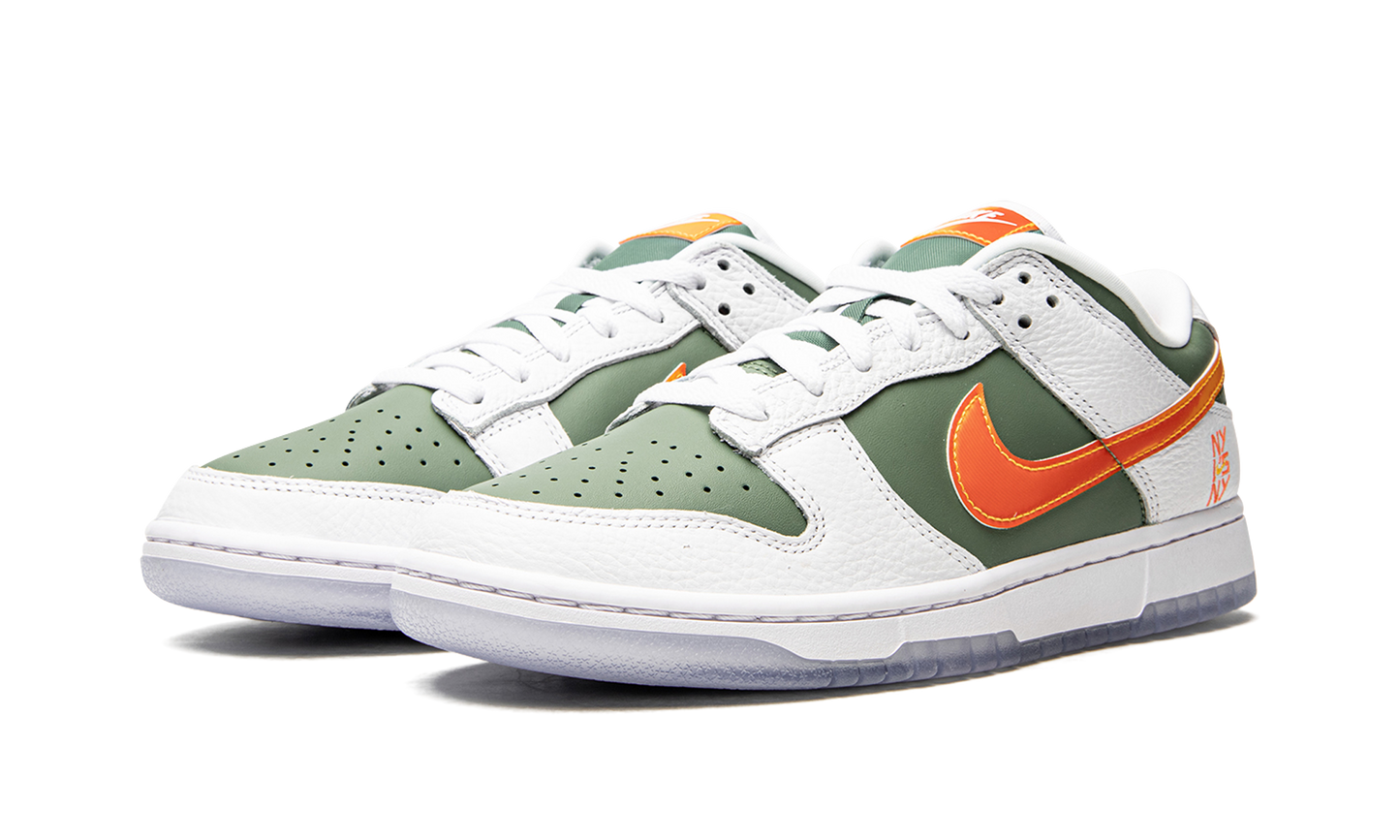 Dunk Low  NY vs NY