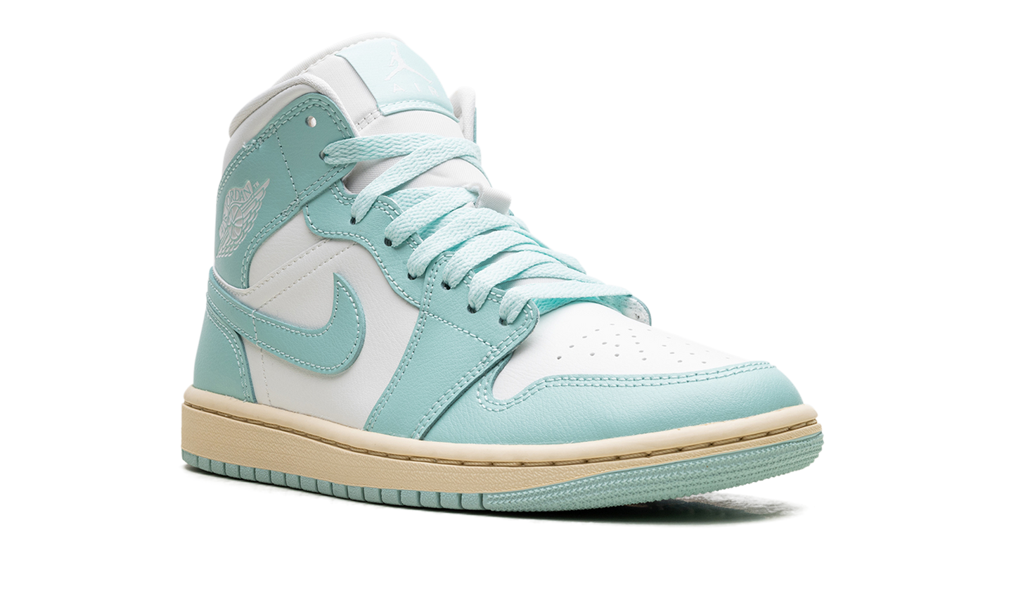 AIR JORDAN 1 MID WMNS  LIGHT DEW