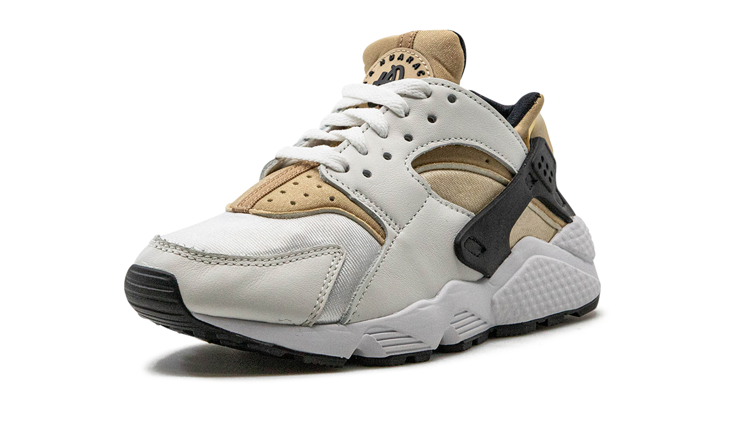 AIR HUARACHE WMNS  White Sandrift