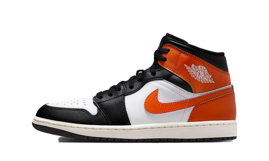 Air Jordan 1 Mid  Black Toe Starfish