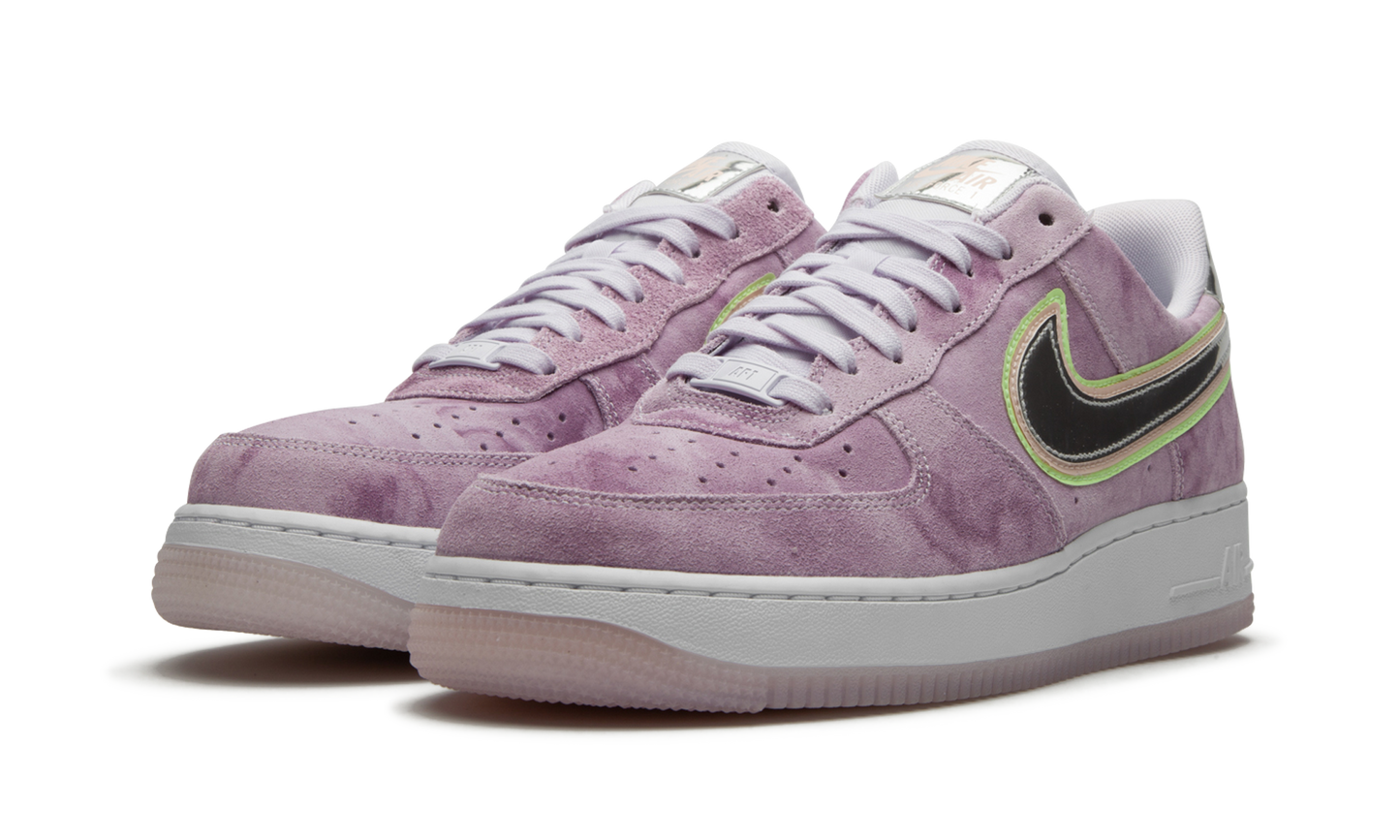 WMNS Air Force 1 07'  P(Her)spective