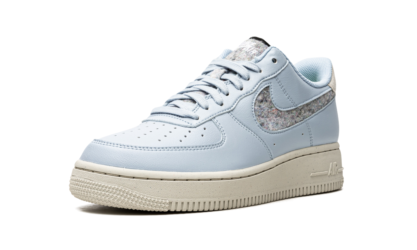 AIR FORCE 1 LO 07 SE () WMNS  Light Armory Blue