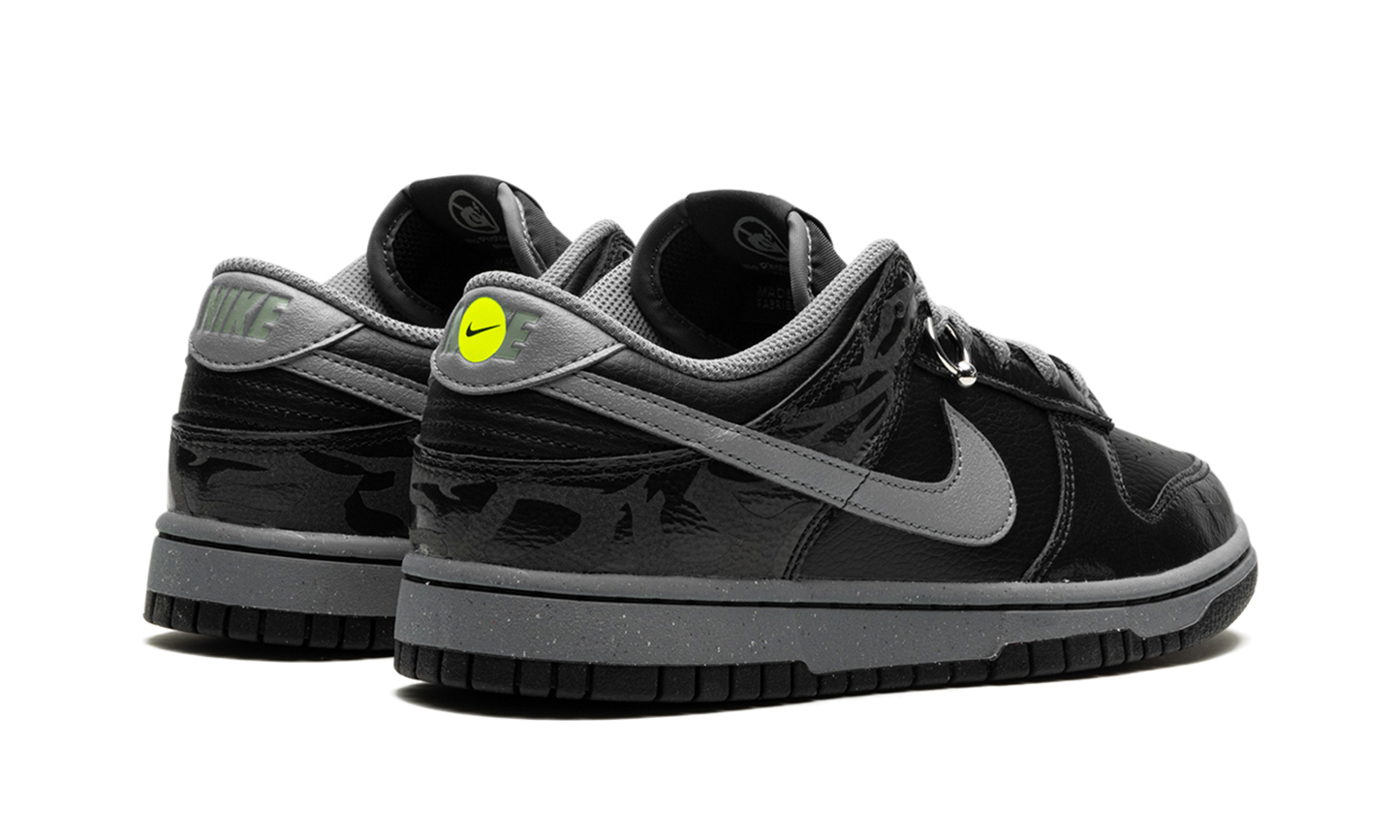Dunk Low QS  Berlin