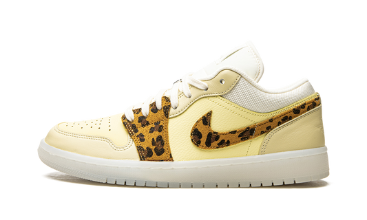 AIR JORDAN 1 LO WMNS  SNKRS Day