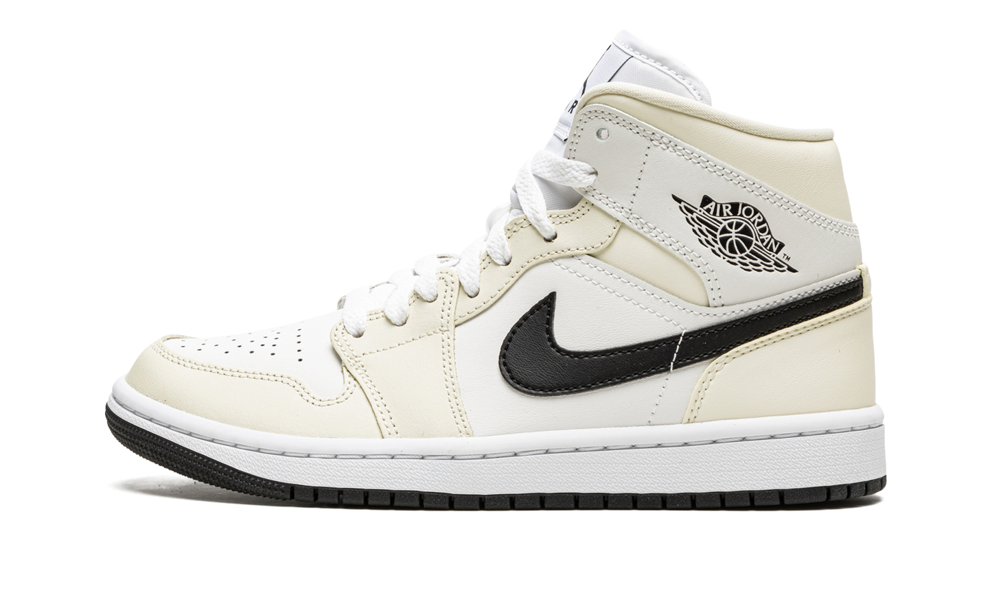 AIR JORDAN 1 MID WMNS  Coconut Milk
