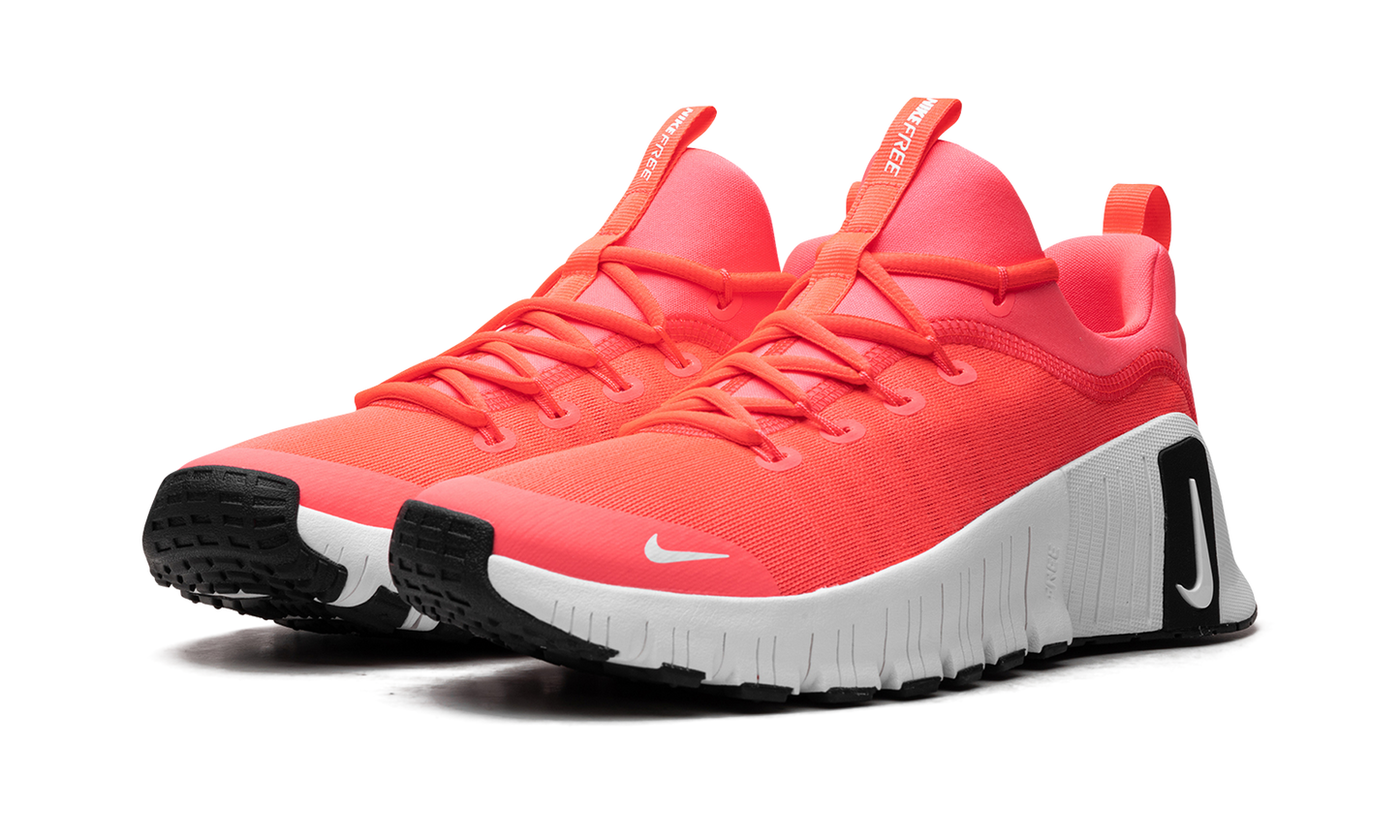 Free Metcon 6 WMNS  Hot Punch