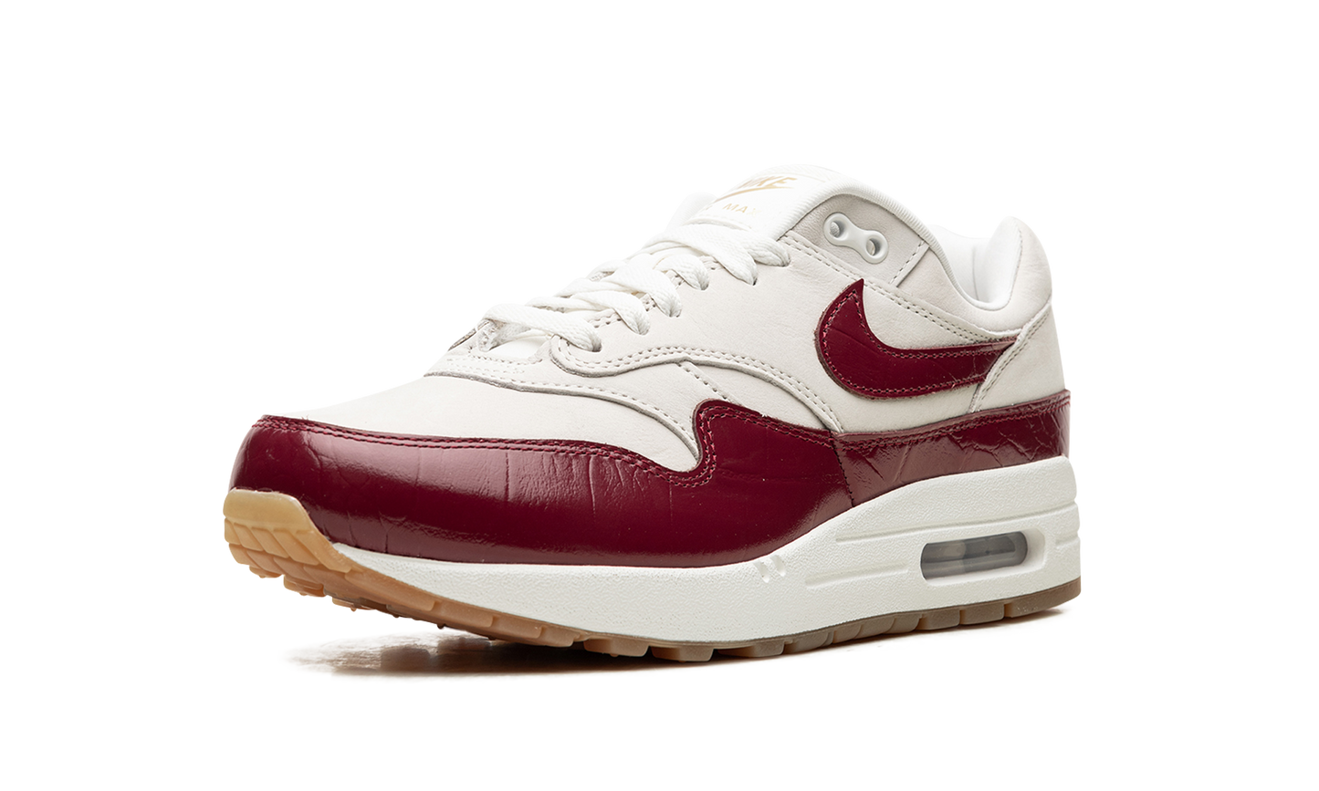 AIR MAX 1 LX WMNS  Team Red