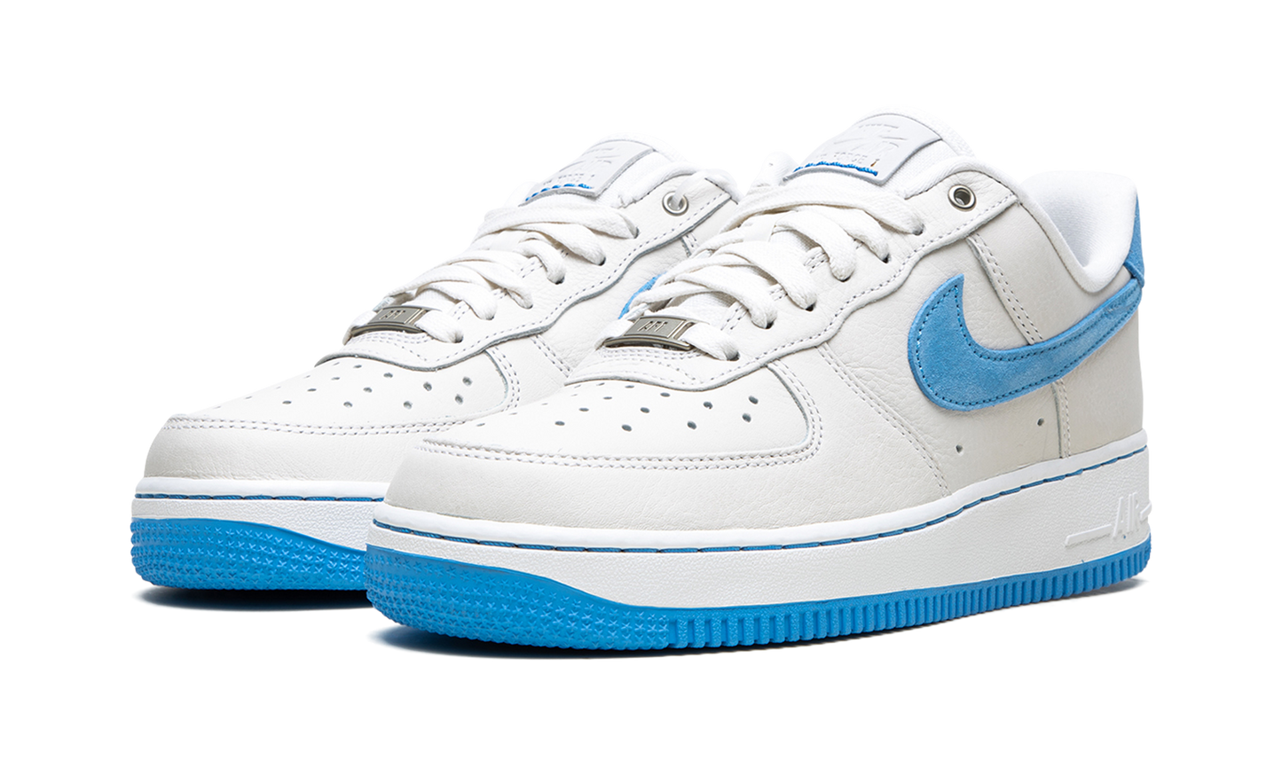 AIR FORCE 1 LO LXX MNS WMNS  University Blue