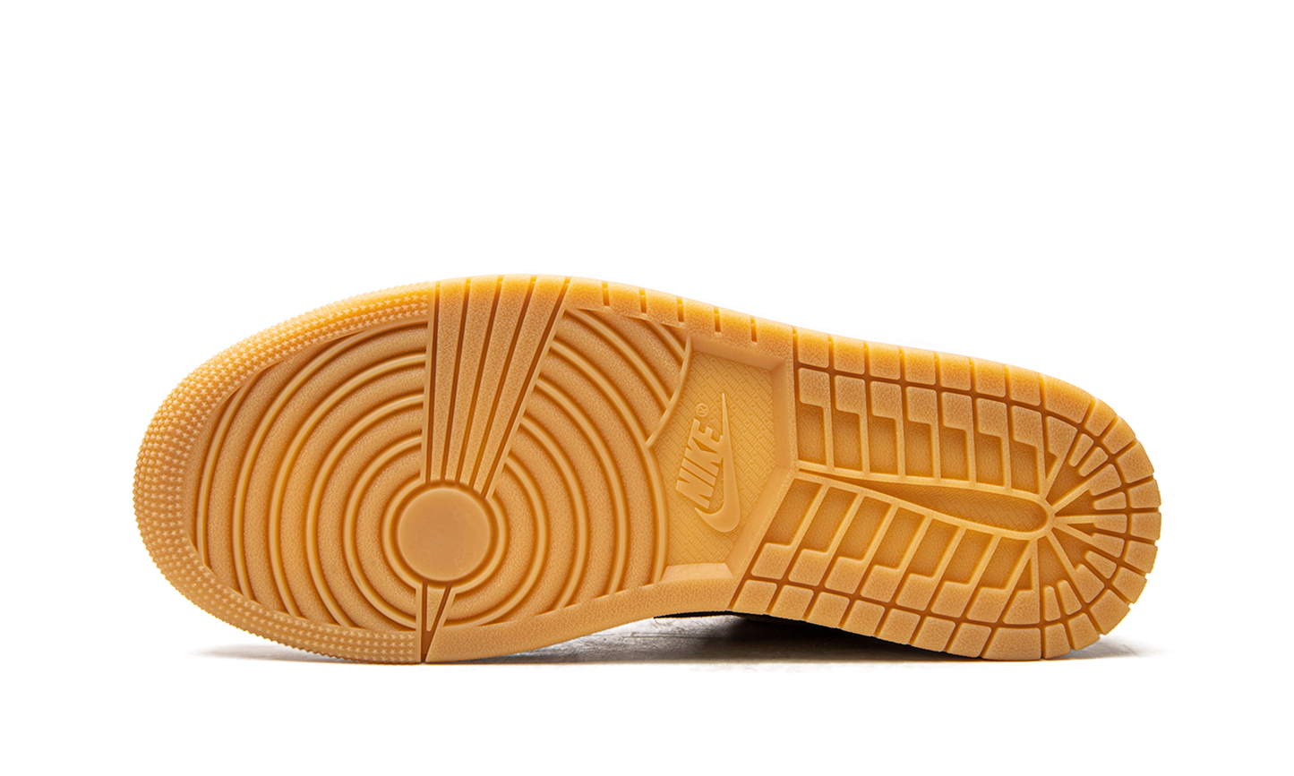 Air Jordan 1 Low SE  Light Curry