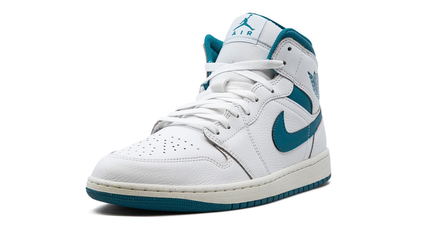 Jordan 1 Mid SE  Industrial Blue
