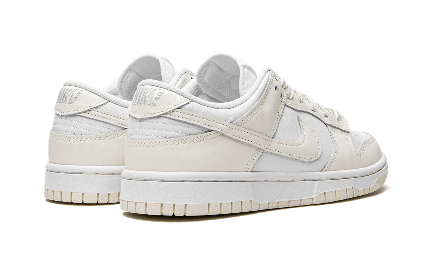 DUNK LO MNS WMNS  Coconut Milk