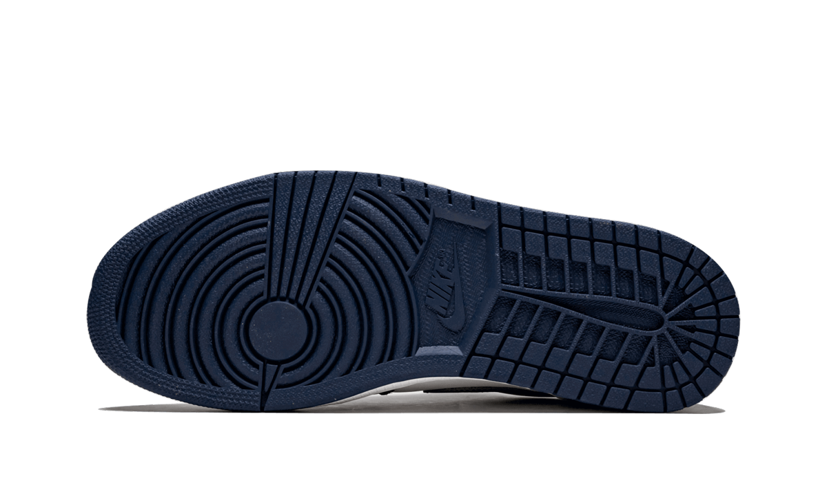Jordan 1 Low SB  Midnight Navy