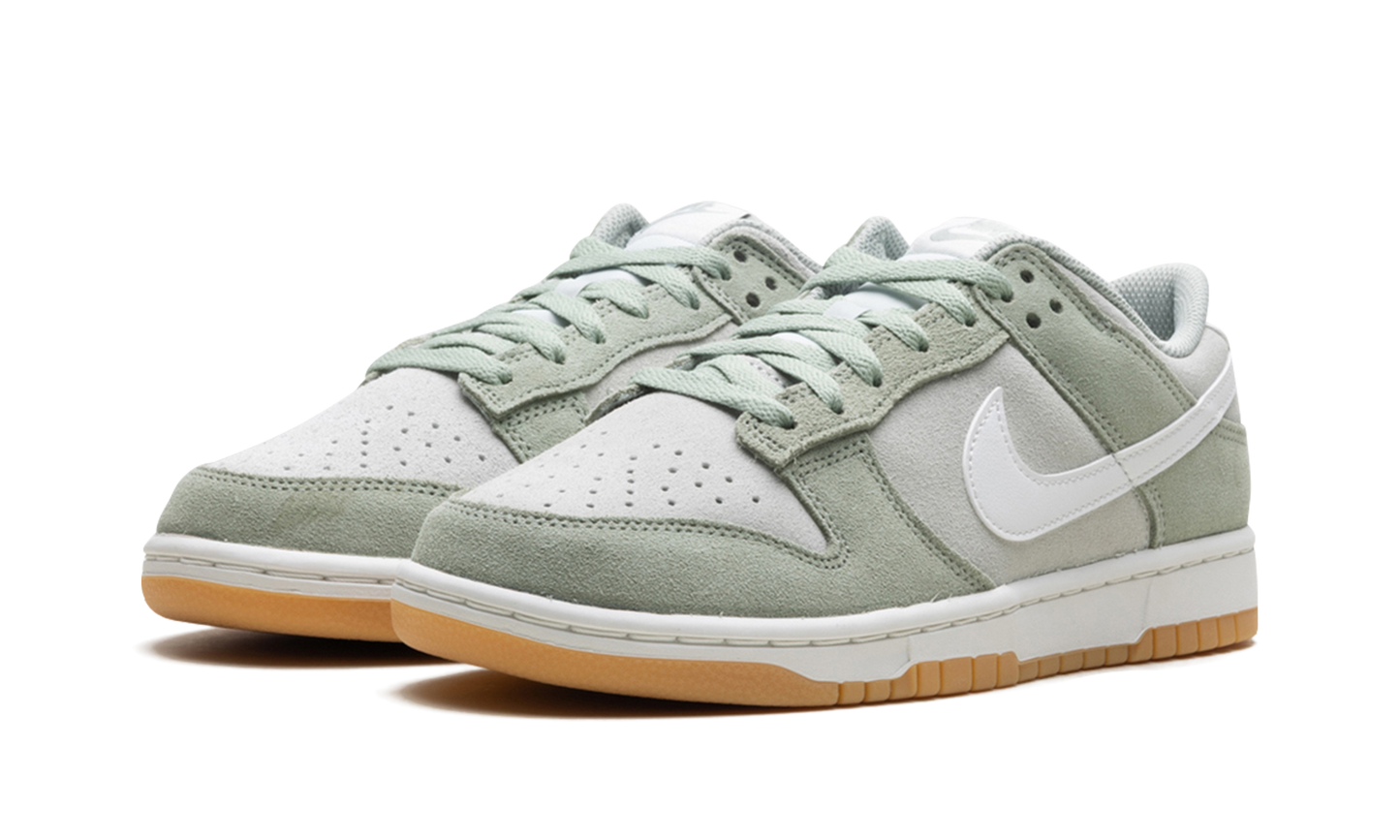 Dunk Low SE  Jade Horizon