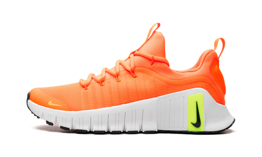 Free Metcon 6 WMNS  Orange