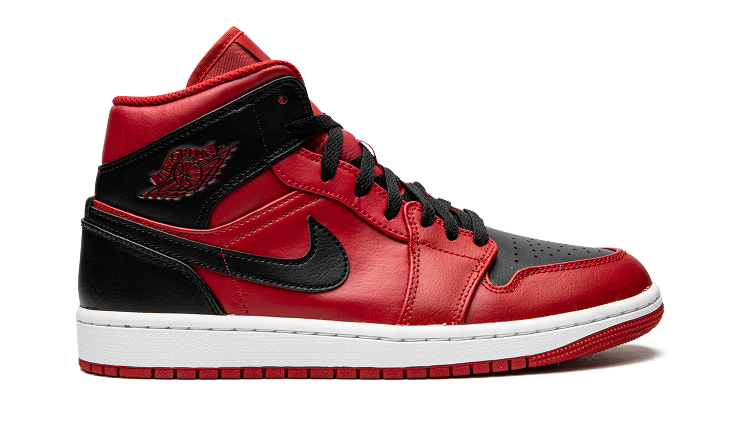 Jordan 1 Mid  Reverse Bred