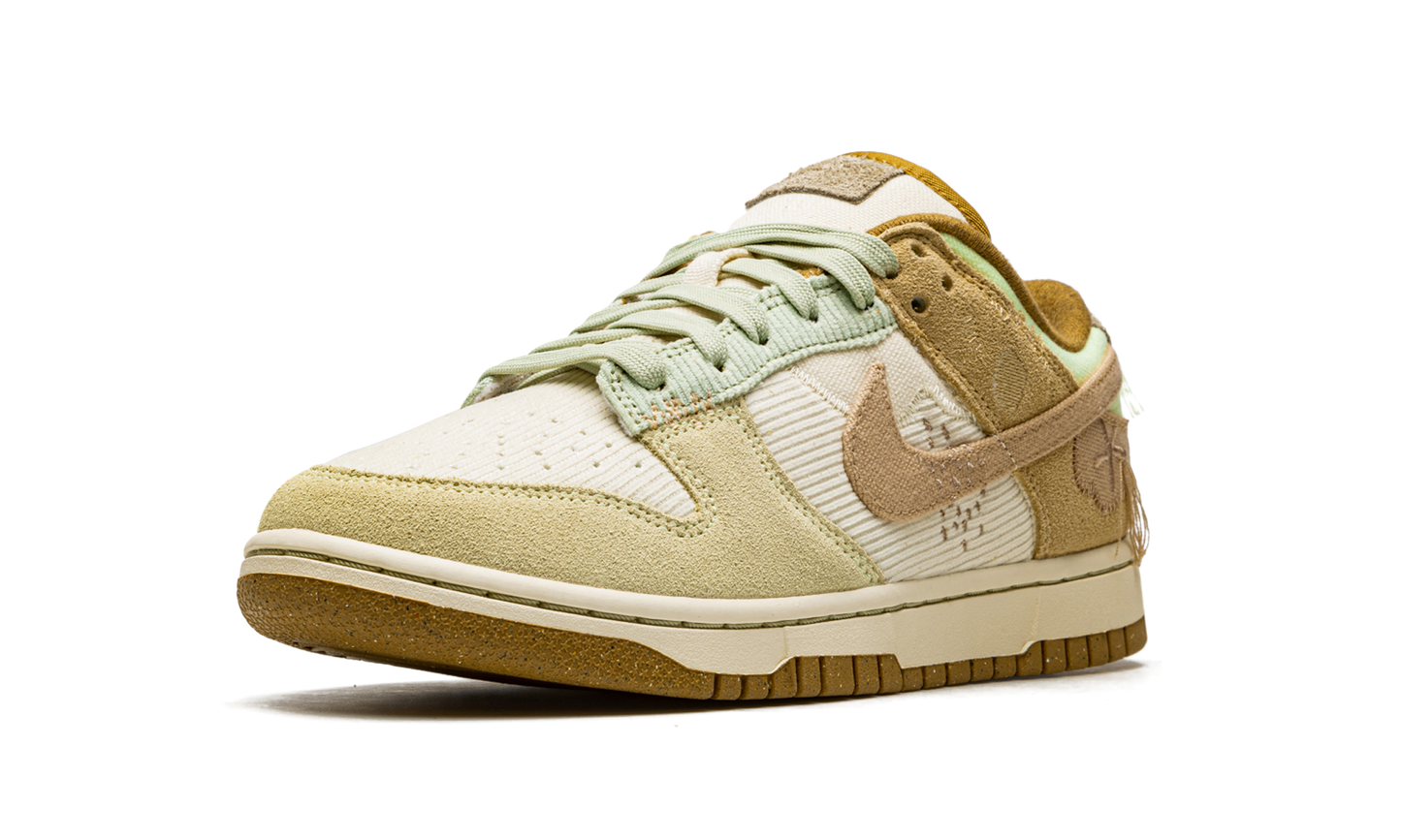 DUNK LO MNS WMNS  On the Bright Side
