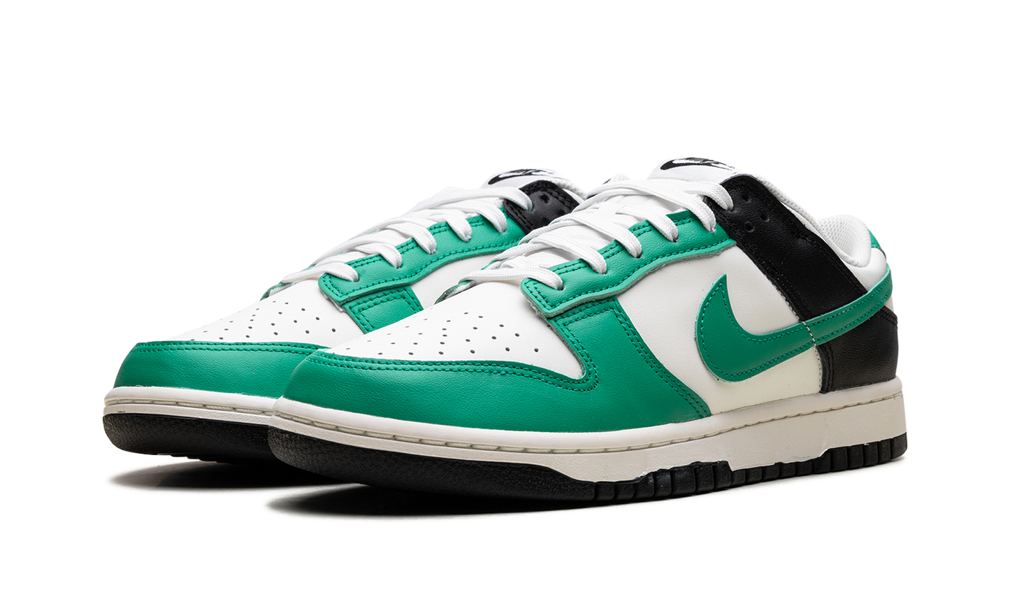 Dunk Low WMNS  Celtics