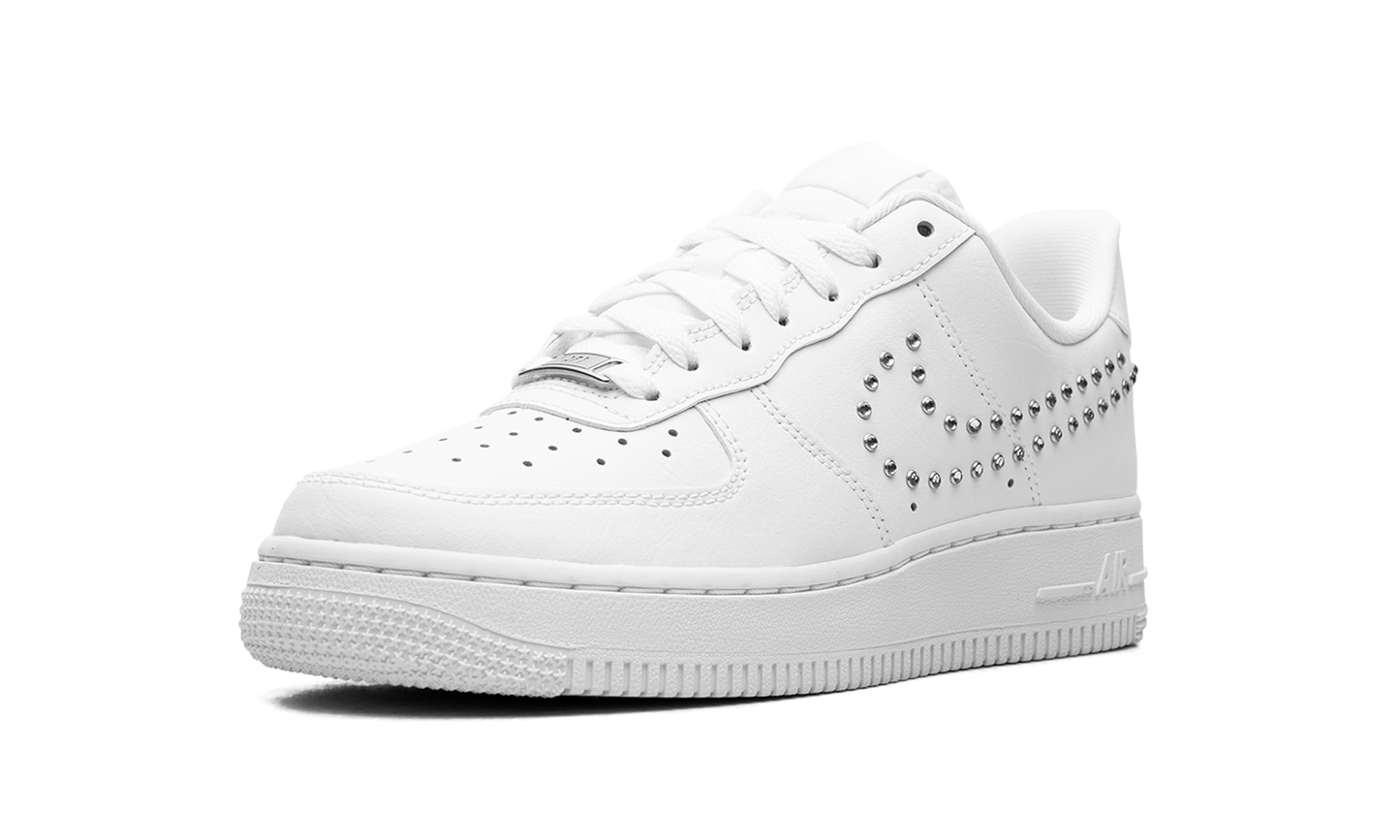 AIR FORCE 1 LO WMNS  White / Metallic Silver