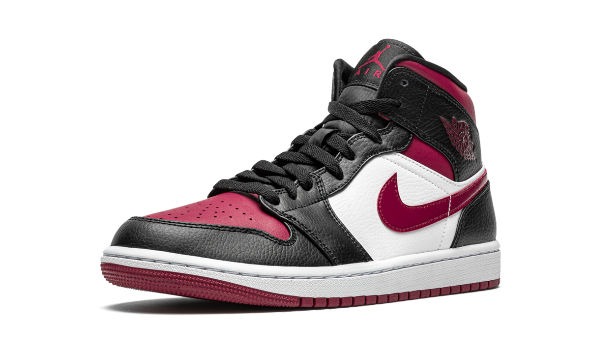 Air Jordan 1 Mid  Bred Toe